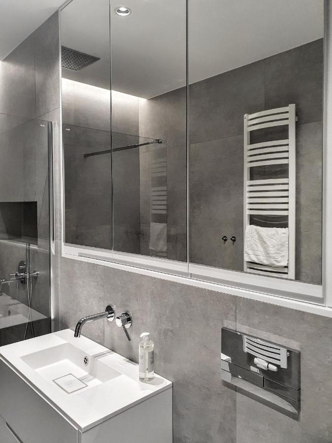 Apartment Comfy - Simple Luxury